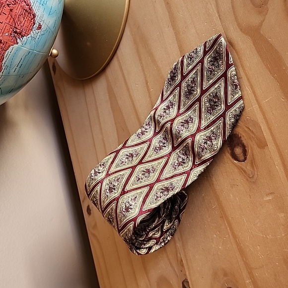 Nordstrom Vintage tie Handsewn in Italy - Picture 6 of 9